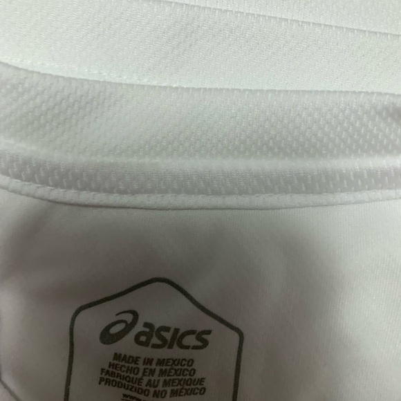 Vancouver  half marathon shirt - Picture 2 of 2